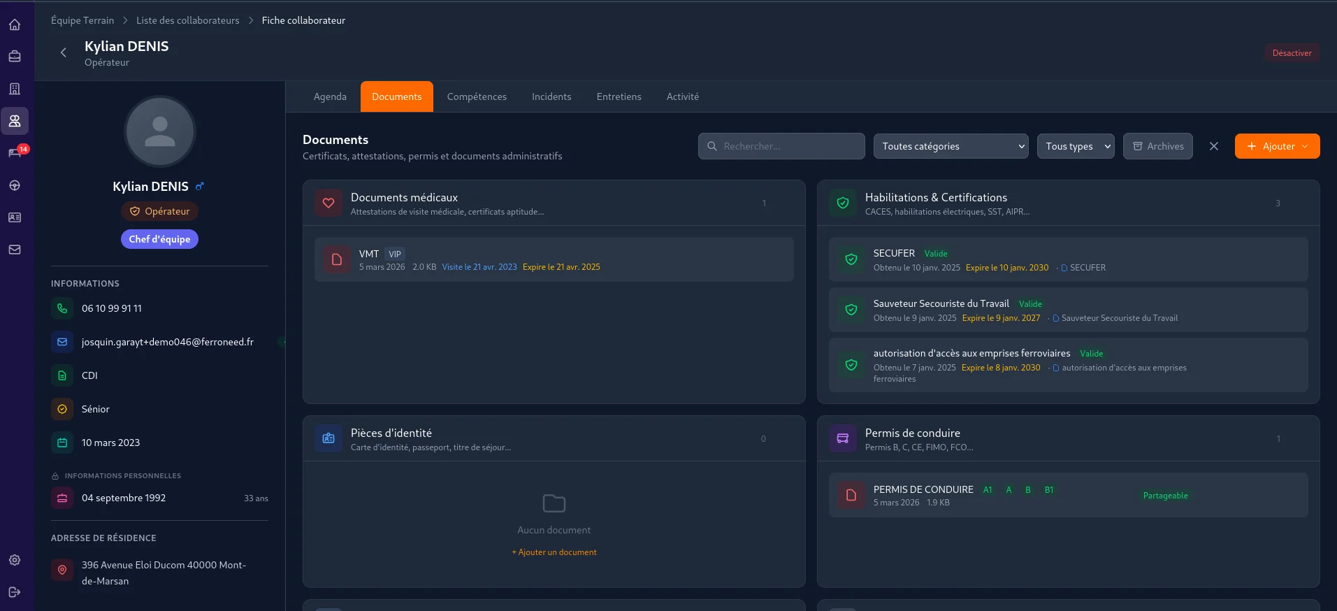 Fiche collaborateur — Documents et habilitations avec statuts